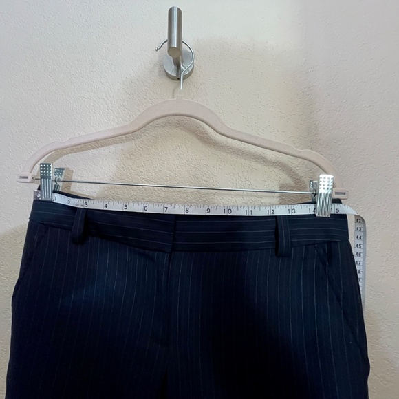 J. Crew Women's Size 4 Navy Pinstripe Favorite Fit Trousers Dress Pants - Picture 8 of 11